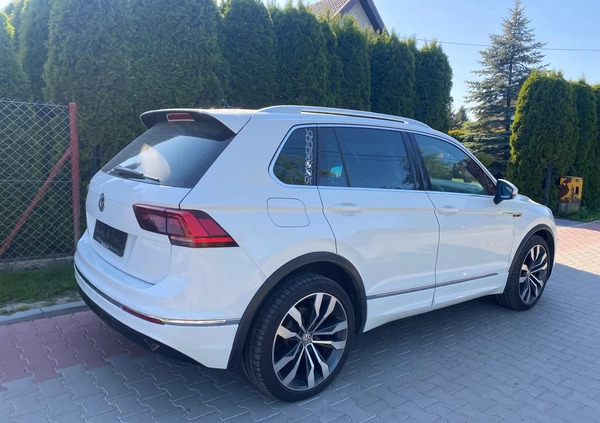 Volkswagen Tiguan cena 85900 przebieg: 158000, rok produkcji 2016 z Gdańsk małe 191